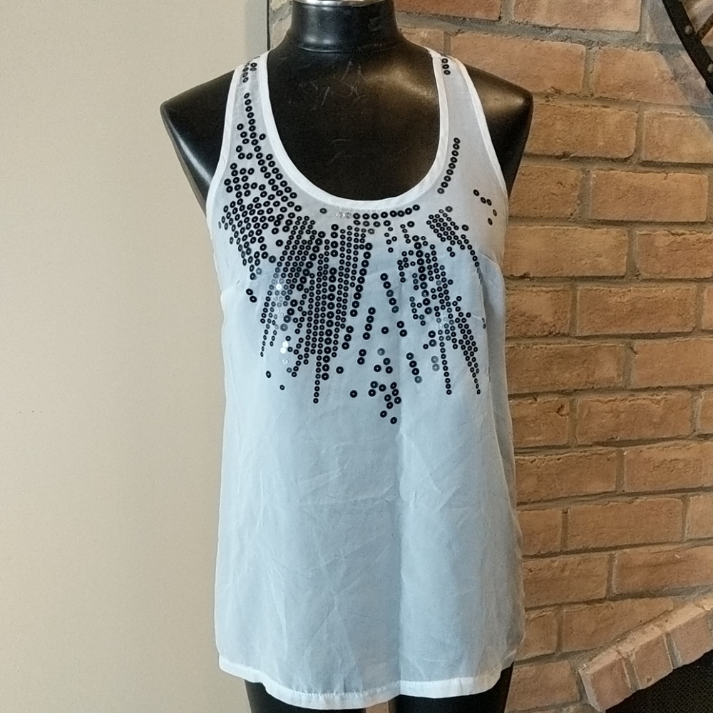 Silver Razorback tank top
